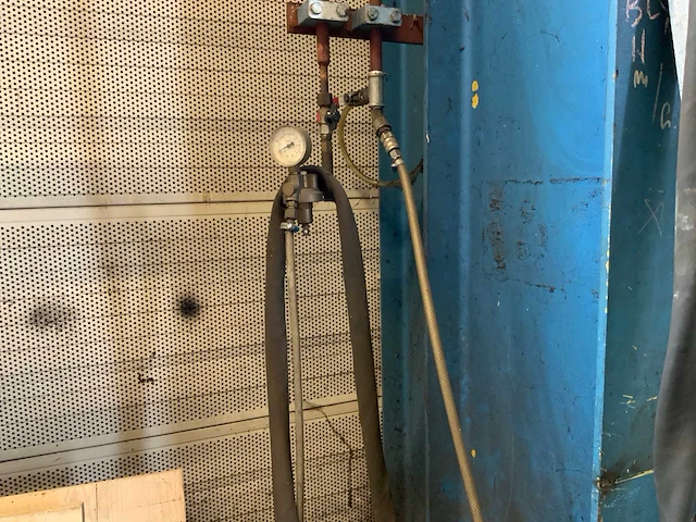 Vlh tr280s mig lasapparaat met regelunit op zwenkarm - afbeelding 6 van  10