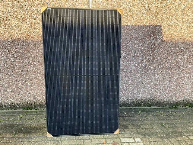 Vlica solar - set van 8 zonnepanelen (360 wp) - solax 2.5 omvormer - afbeelding 2 van  6