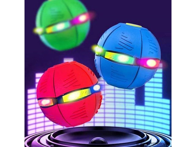 Vliegende ufo bal – binnen en buiten gebruik rood - afbeelding 1 van  3