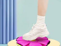 Vliegende ufo bal – binnen en buiten gebruik rood - afbeelding 3 van  3