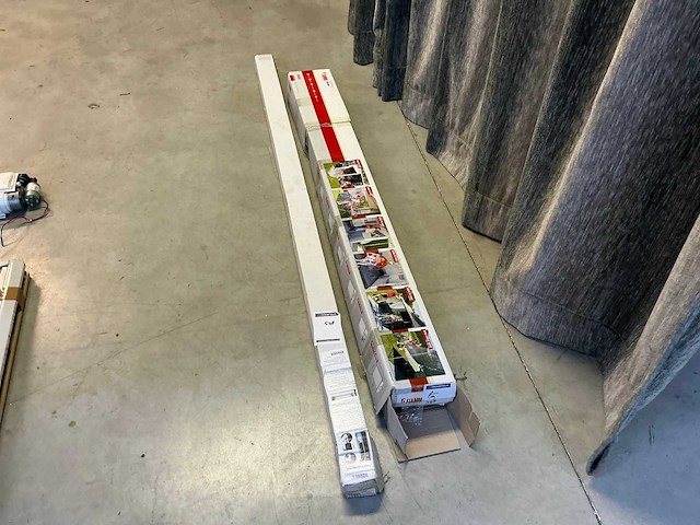 Vliegendeur en zonnescherm - afbeelding 1 van  5