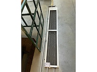 Vliegenhor en bedrekje - afbeelding 4 van  4