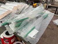 Vliegenlint en divers - afbeelding 4 van  9