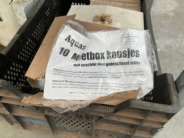 Vliegenlint en divers - afbeelding 9 van  9