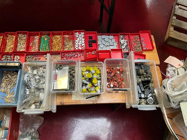 Vliegtuig electra connectoren - afbeelding 4 van  6