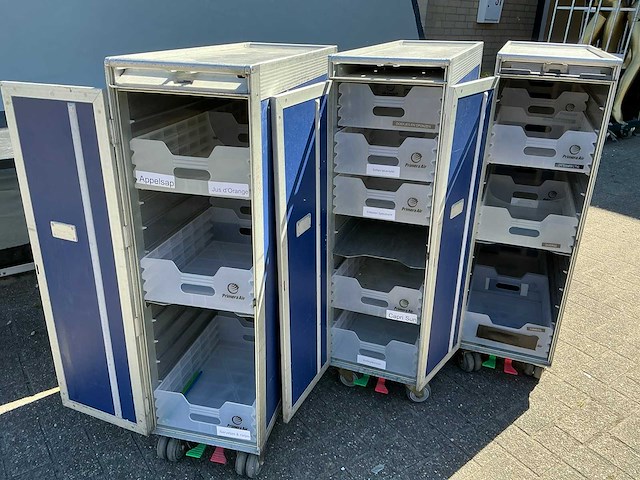 Vliegtuig trolly (3x) - afbeelding 3 van  5