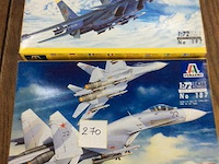 Vliegtuigen 2stuks - afbeelding 1 van  2