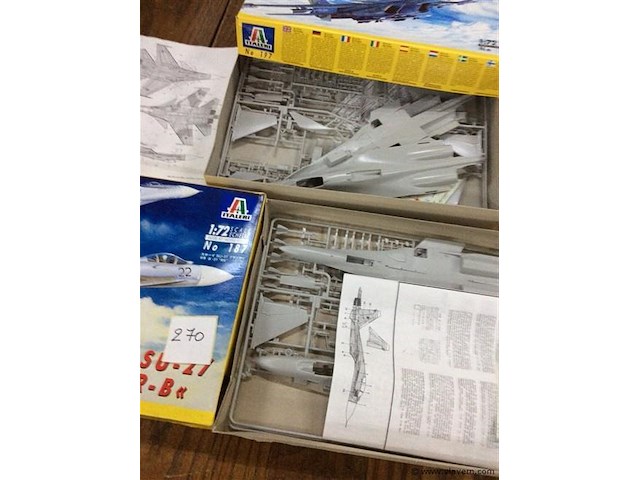 Vliegtuigen 2stuks - afbeelding 2 van  2