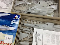 Vliegtuigen 2stuks - afbeelding 2 van  2