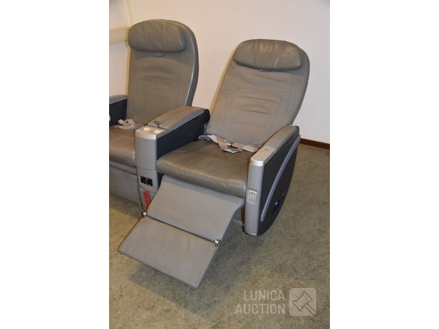 Vliegtuigstoelen - afbeelding 7 van  11