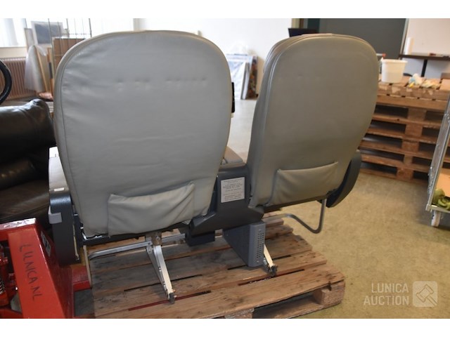 Vliegtuigstoelen - afbeelding 9 van  11