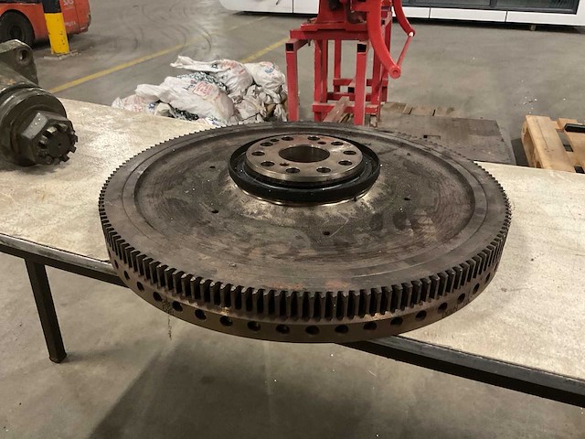 Vliegwiel - afbeelding 2 van  2