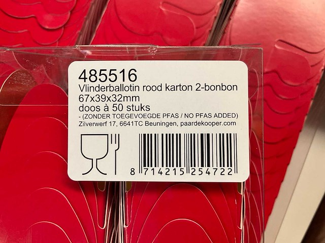 Vlinderballotin rood (3600x) - afbeelding 2 van  2