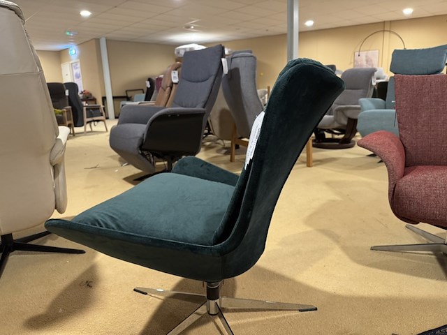 Vlinderfauteuil, groen veloursstof, chromen poot - afbeelding 4 van  4