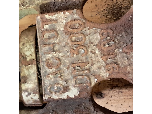 Vlinderklep afsluiter in houten transportkist - afbeelding 6 van  8