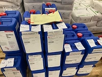 Vloeibare aardbeienaroma (4x) - afbeelding 3 van  3