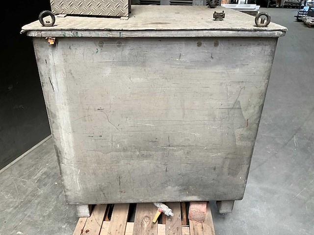 Vloeistoffenopslagtank - 1500l - afbeelding 3 van  5