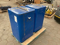 Vloeistofopslagtank (2x) - afbeelding 1 van  5