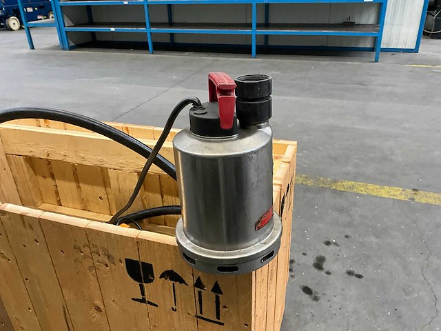 Vloeistofpomp en dompelpomp - afbeelding 3 van  7