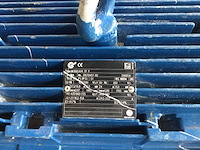 Vloeistofpomp - afbeelding 2 van  4