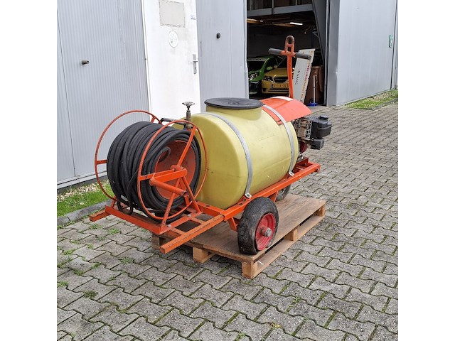 Vloeistofspuit, douven - afbeelding 3 van  20