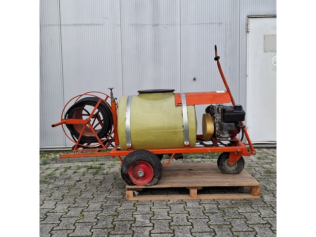 Vloeistofspuit, douven - afbeelding 1 van  20