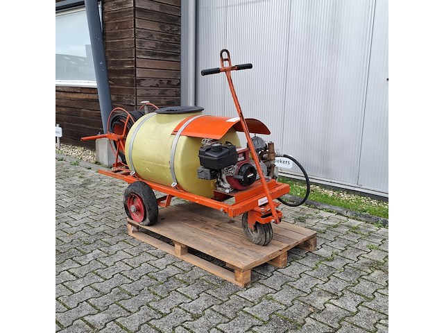 Vloeistofspuit, douven - afbeelding 12 van  20