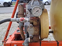 Vloeistofspuit, douven - afbeelding 18 van  20