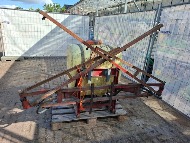 Vloeistofspuit inrichting, hefgedragen, hardi, glostrup bl200 - afbeelding 1 van  11