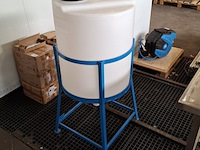 Vloeistofvat op statief astro - afbeelding 8 van  8