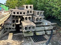 Vloerdeel, beton (19x) - afbeelding 1 van  9