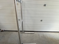 Vloerframe met draagbeugel - afbeelding 3 van  3