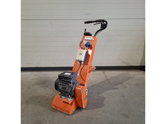 Vloerfreesmachine - 230v trelawny, tfp200 230v, bouwjaar 2016 - afbeelding 1 van  10