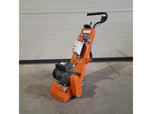 Vloerfreesmachine - 230v trelawny, tfp200 230v, bouwjaar 2018 - afbeelding 1 van  9