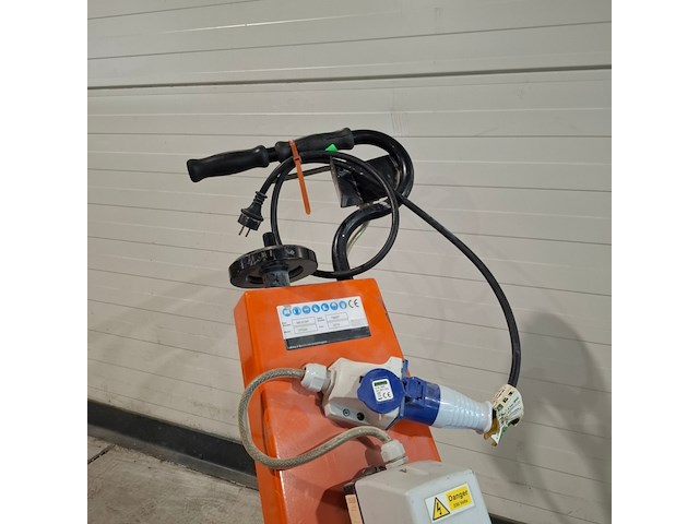 Vloerfreesmachine - 230v trelawny, tfp200 230v, bouwjaar 2018 - afbeelding 9 van  10