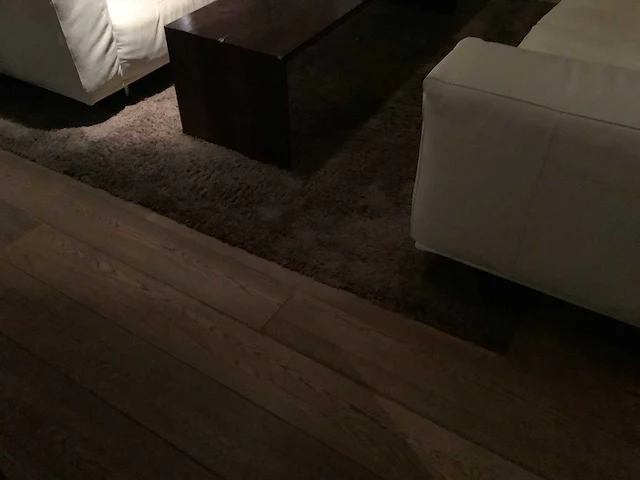 Vloerkleed - carpet - afbeelding 2 van  4