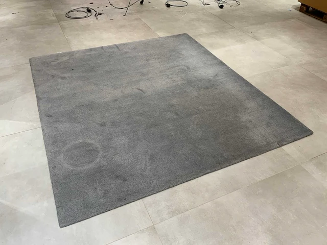 Vloerkleed 230x210 cm - afbeelding 1 van  2