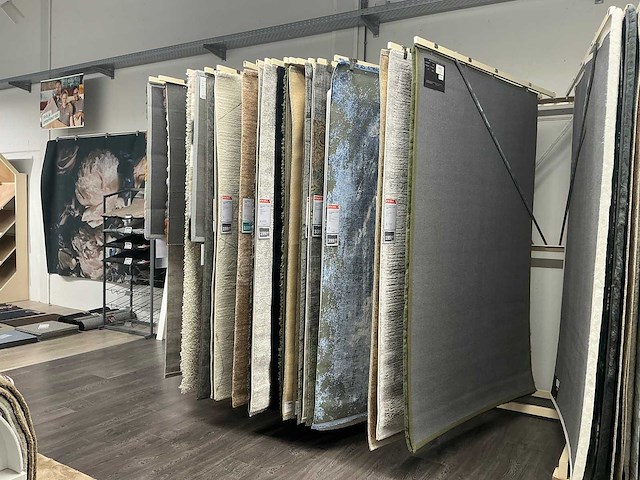 Vloerkleed (25x) - afbeelding 1 van  7