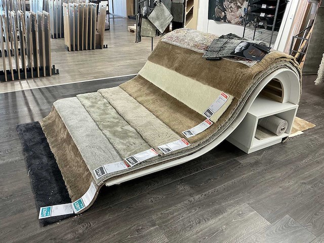 Vloerkleed (25x) - afbeelding 2 van  7