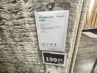 Vloerkleed (32x) - afbeelding 4 van  6