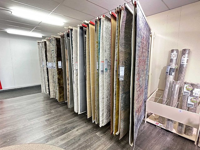 Vloerkleed (38x) - afbeelding 1 van  4