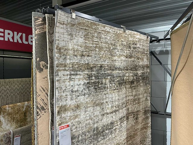 Vloerkleed divers (13x) - afbeelding 7 van  9