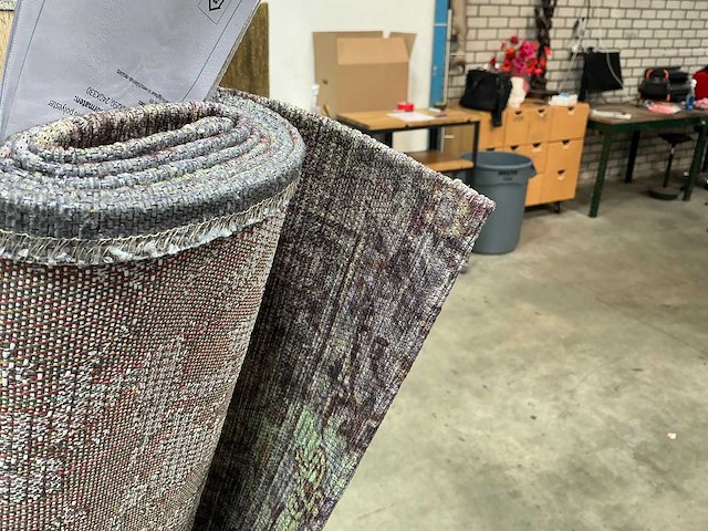 Vloerkleed divers (17x) - afbeelding 2 van  2