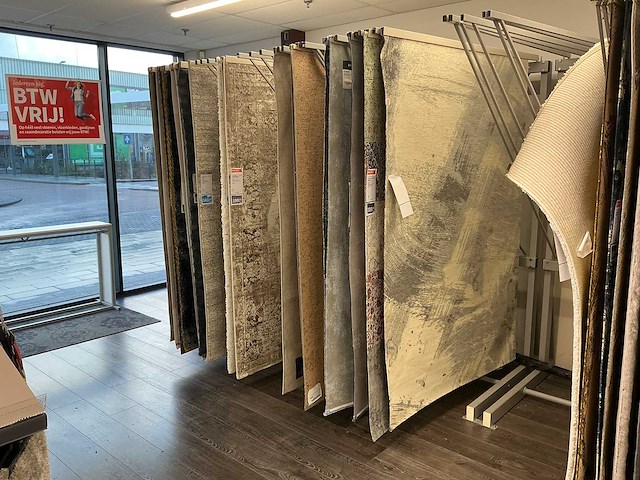 Vloerkleed divers (23x) - afbeelding 1 van  7