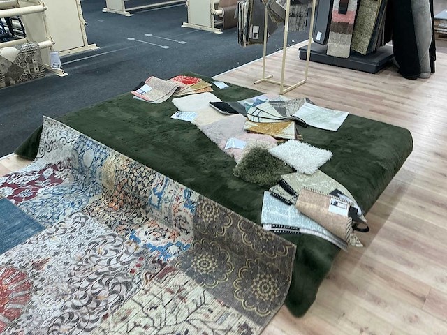 Vloerkleed divers (30x) - afbeelding 10 van  10