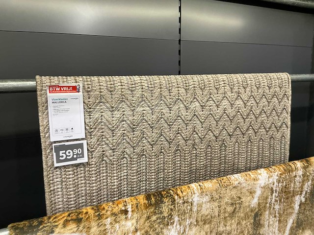 Vloerkleed divers (4x) - afbeelding 2 van  4