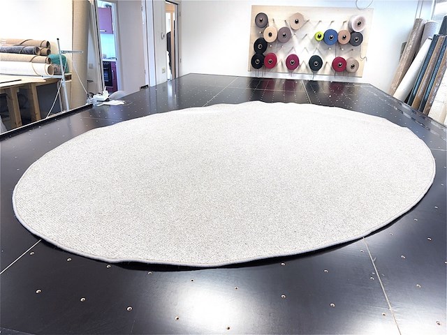 Vloerkleed, m-ray, ovaal, taupe - afbeelding 2 van  4