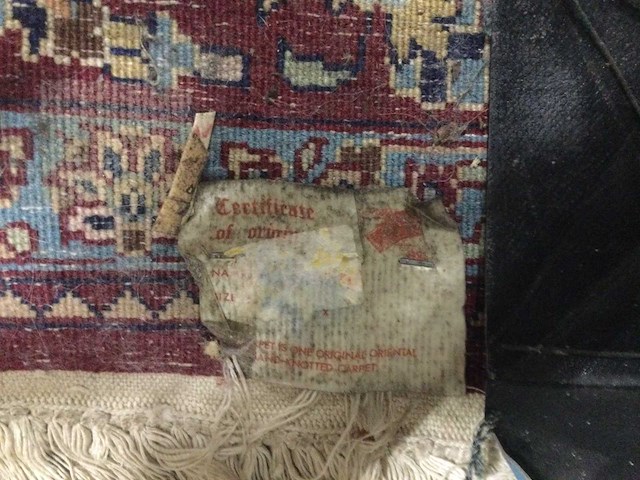 Vloerkleed met certificaat onder - afbeelding 4 van  4