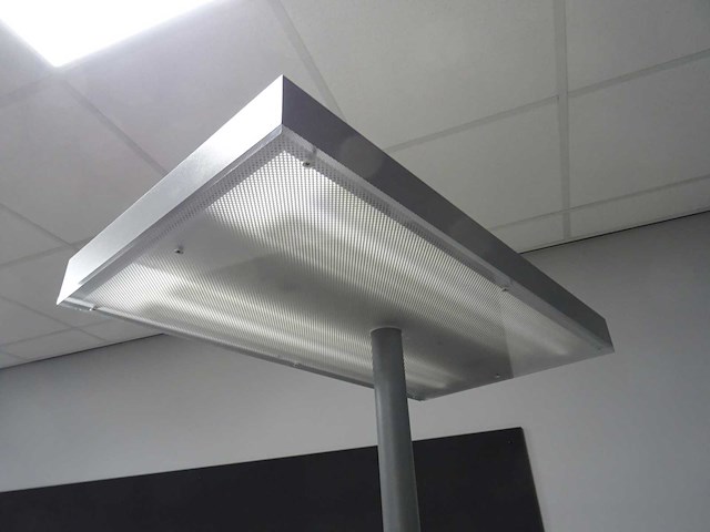 Vloerlamp (3x) - afbeelding 2 van  2