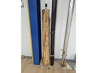 Vloerlamp balk - afbeelding 1 van  1